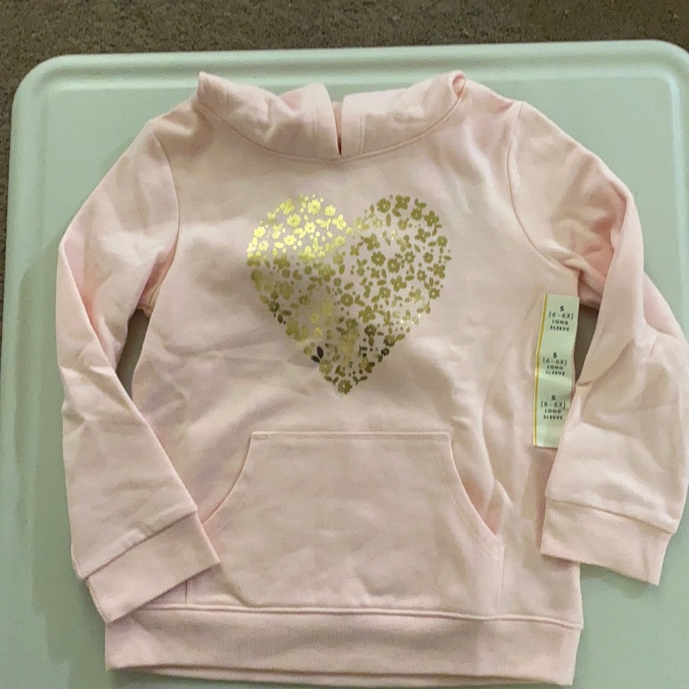 Cat & Jack Pink Hoodie with a gold heart, size S (6/6x)